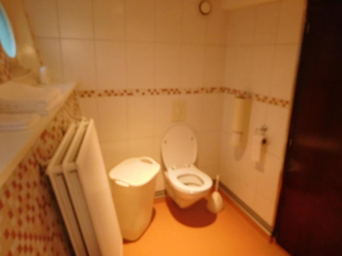 Bed and Breakfast De Logeerboot Dordrecht Esterno foto