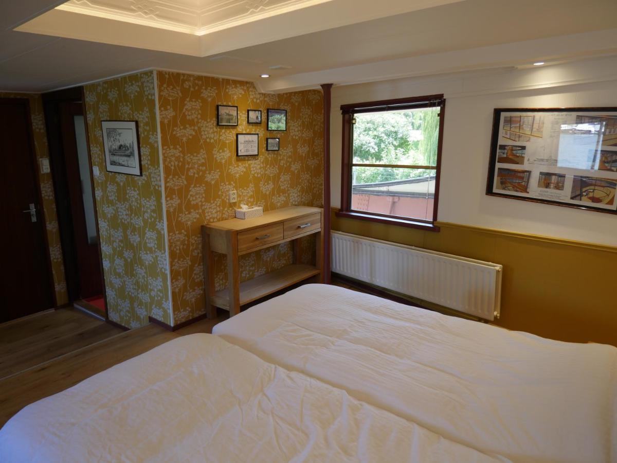 Bed and Breakfast De Logeerboot Dordrecht Esterno foto