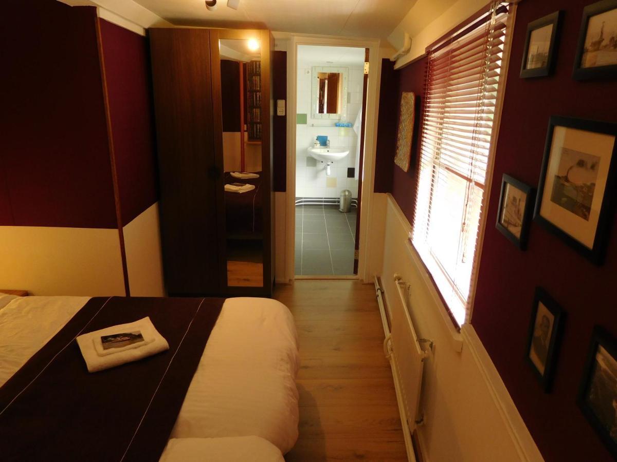 Bed and Breakfast De Logeerboot Dordrecht Esterno foto