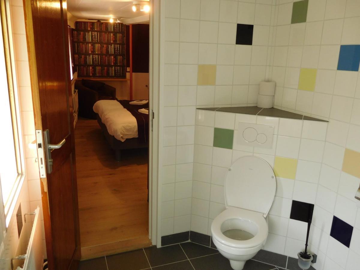 Bed and Breakfast De Logeerboot Dordrecht Esterno foto